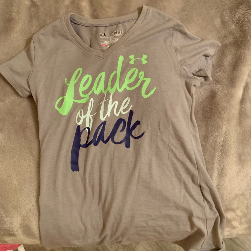 Under armour grey loose tee